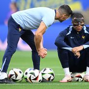 Kylian Mbappe, cu mască la Olanda - Franța