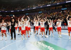 Patru echipe din România în ediția viitoare a Ligii Campionilor! » Dinamo, Rapid și Gloria Bistrița au primit wild card