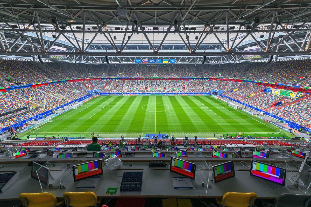 Slovacii n-au amintiri plăcute cu arbitrul meciului de astăzi! Ce acuzații îi aduc neamțului