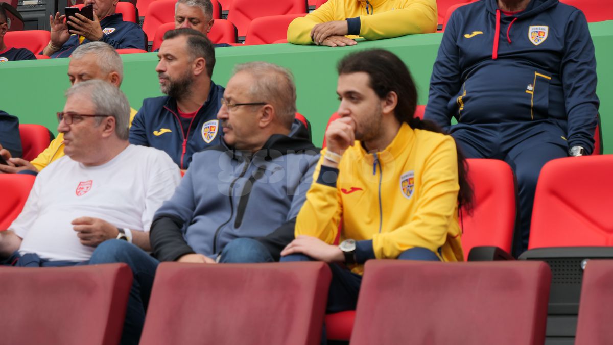 Vasile Dîncu și-a adus și fiul la Euro 2024