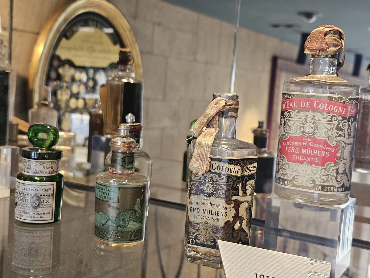 Casa 4711 din Koln. GSP a vizitat locul care a oferit parfum lumii