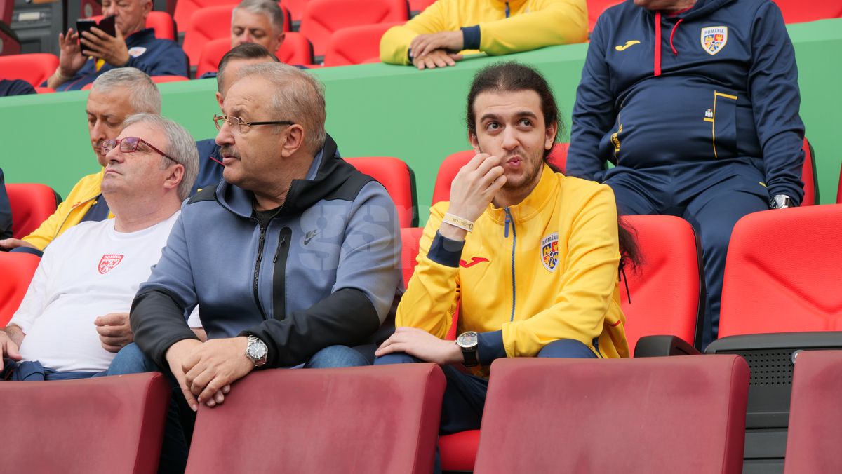Vasile Dîncu și-a adus și fiul la Euro 2024