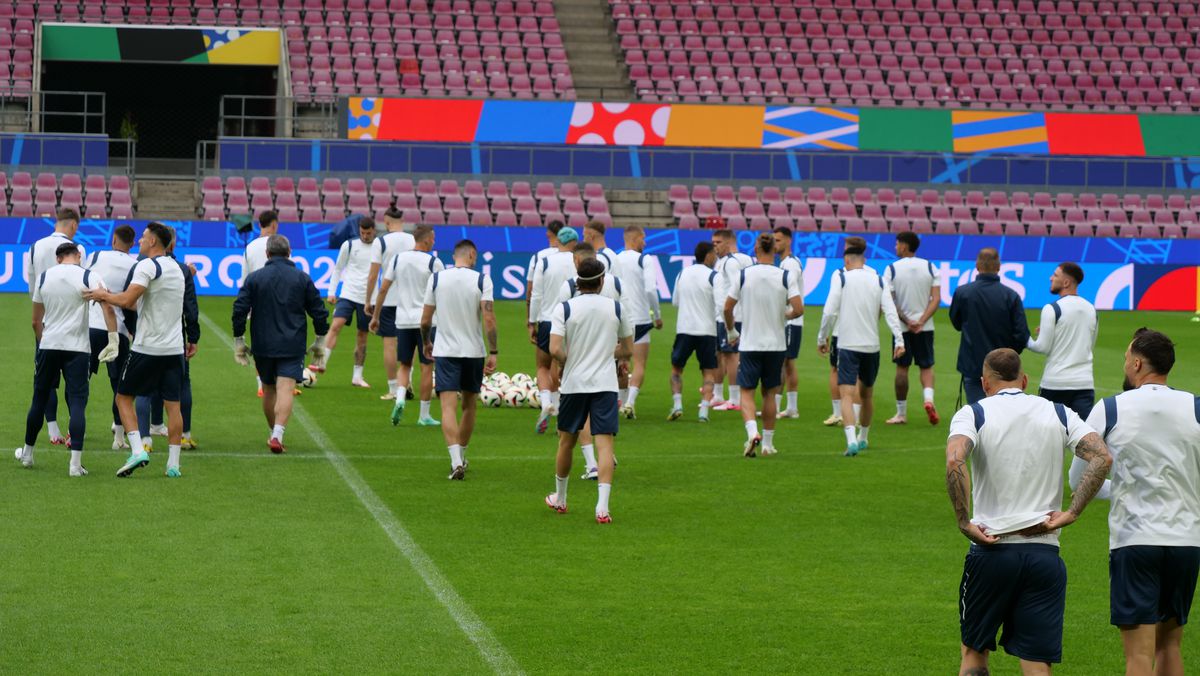 Edi Iordănescu a răbufnit înaintea meciului cu Belgia: „E un subiect pe care vă implor să nu-l mai deschidem!”