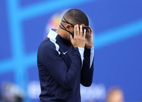 „Donatello” Mbappe și-a ales masca » Cum a apărut la Olanda - Franța