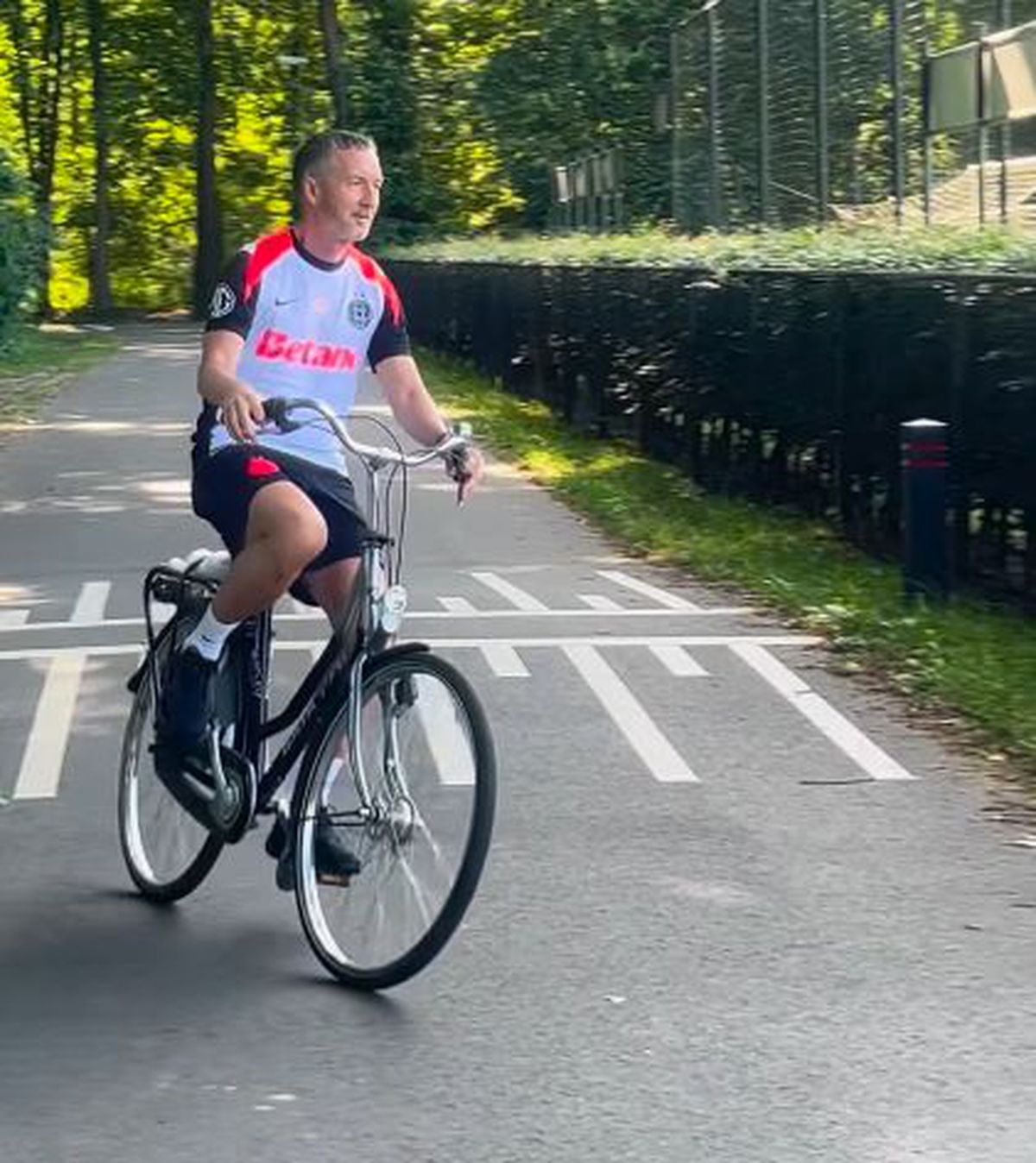 Imagini din cantonamentul celor de la FCSB în Olanda