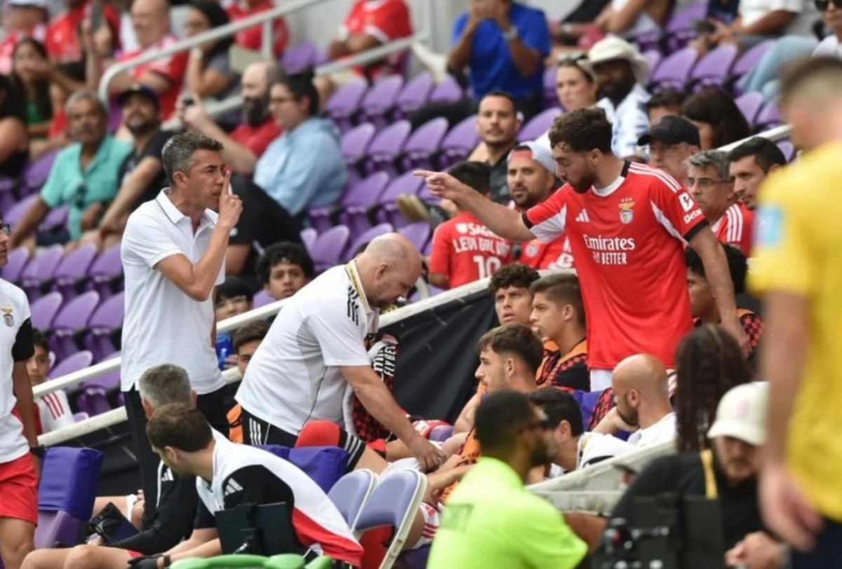 Au sărit scântei între Orkun Kökcü și antrenorul Bruno Lage la Benfica - Auckland City 6-0
