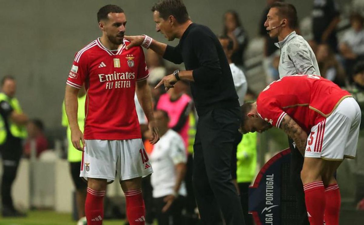 Au sărit scântei între Orkun Kökcü și antrenorul Bruno Lage la Benfica - Auckland City 6-0