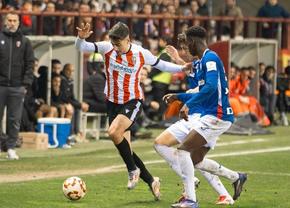 Transfer la miezul nopții pentru Steaua: așteptat la București pentru a semna