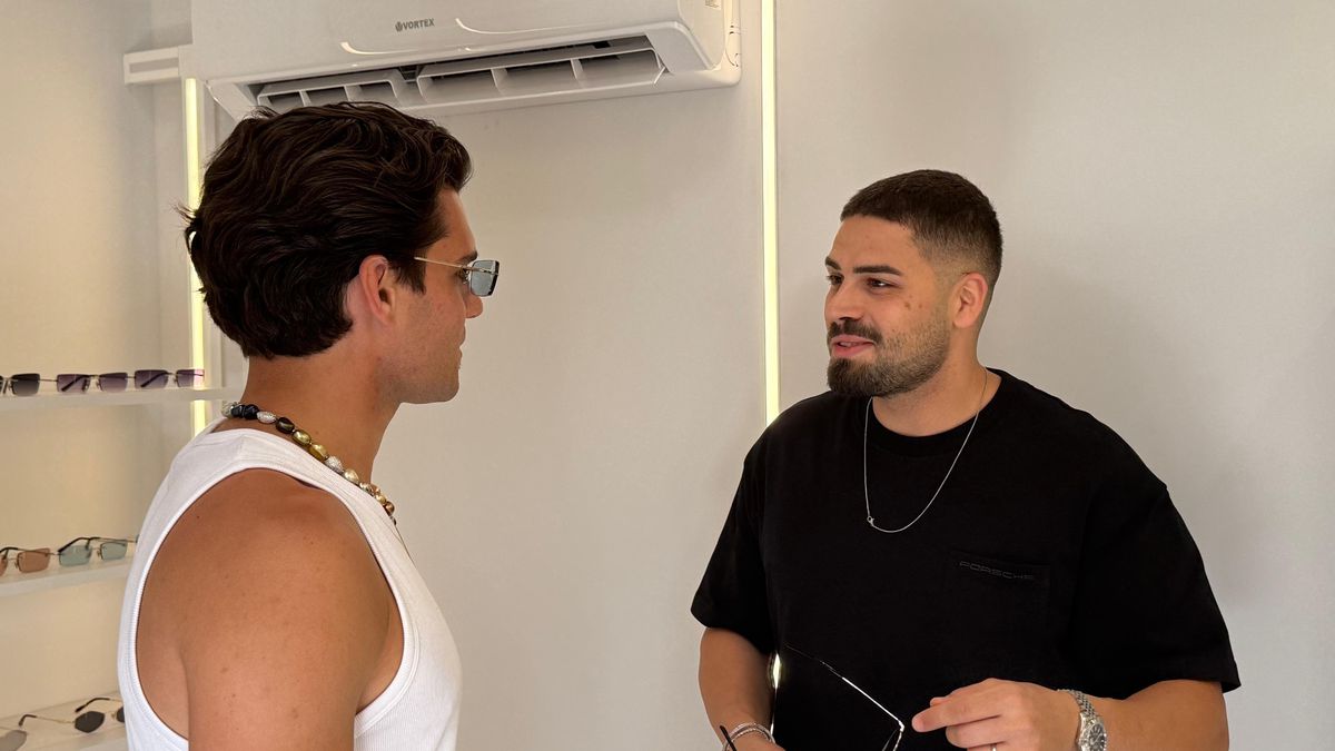 Ianis Hagi și-a lansat noul brand de ochelari de soare