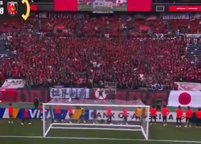Uitați de Boca și River! Sub ochii lui Chivu, galeria lui Urawa Red Diamonds a oferit o reprezentație fabuloasă