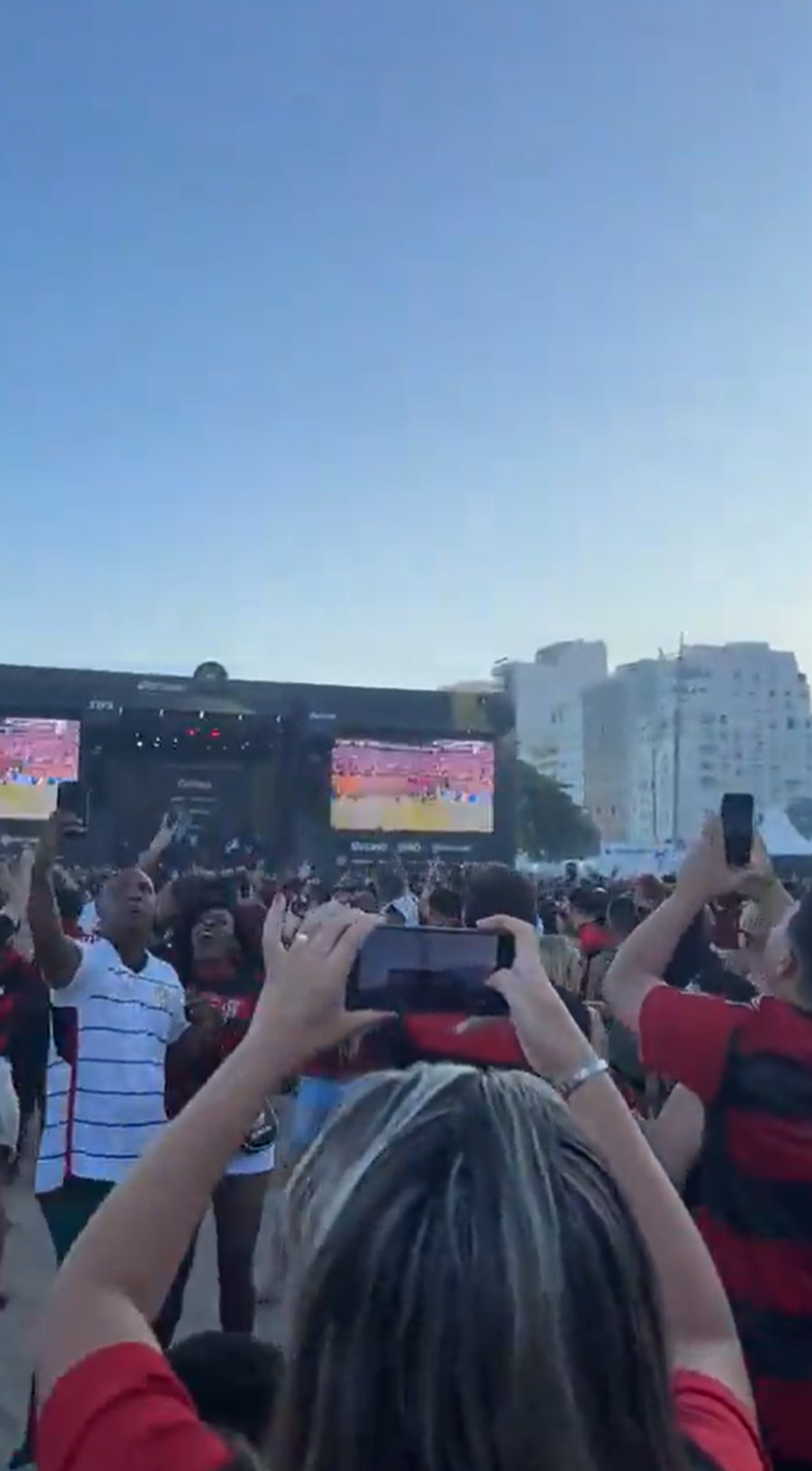 Imaginile incredibile din Brazilia fac înconjurul lumii! Nebunie pe Copacabana, după succesul istoric de la Campionatul Mondial al Cluburilor