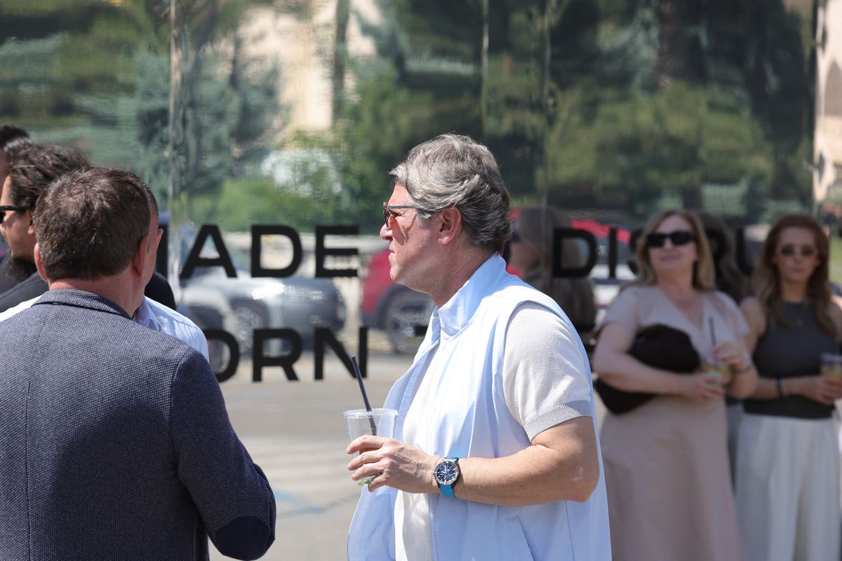 Ianis Hagi și Maria, fiica lui Gică Popescu, s-au lansat oficial în afaceri » Imagini de la evenimentul de azi de la Athenee Palace