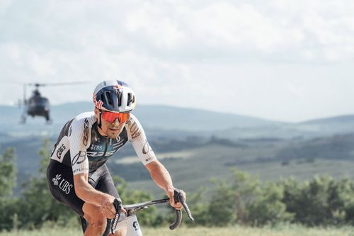 Coborâre amețitoare pentru Tom Pidcock pe un drum celebru din Germania » Ce viteză a prins dublul campion olimpic