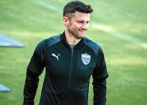 Direct din cantonamentul lui Dinamo, Andrei Nicolescu a reacționat: „Să înțelegem cine este pregătit să facă parte din ceea ce construim”