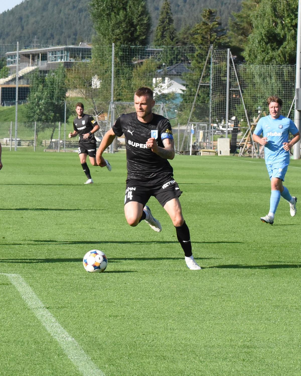 Universitatea Craiova - FC Stubai