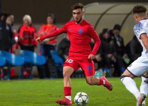 Jucătorul care a avut un debut de coșmar la FCSB a semnat cu echipa retrogradată în Liga 2