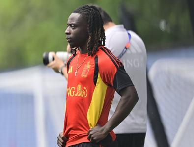 Criticat dur în ultimele zile, Jeremy Doku își duce planul la capăt și pleacă de la Mondial