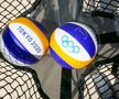 Două mingi de volei pe plajă de la Tokyo, foto: Imago