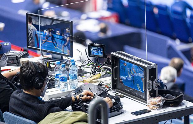 Mutare MAJORĂ pe piața de media: Orange a cumpărat canalele TelekomSport!