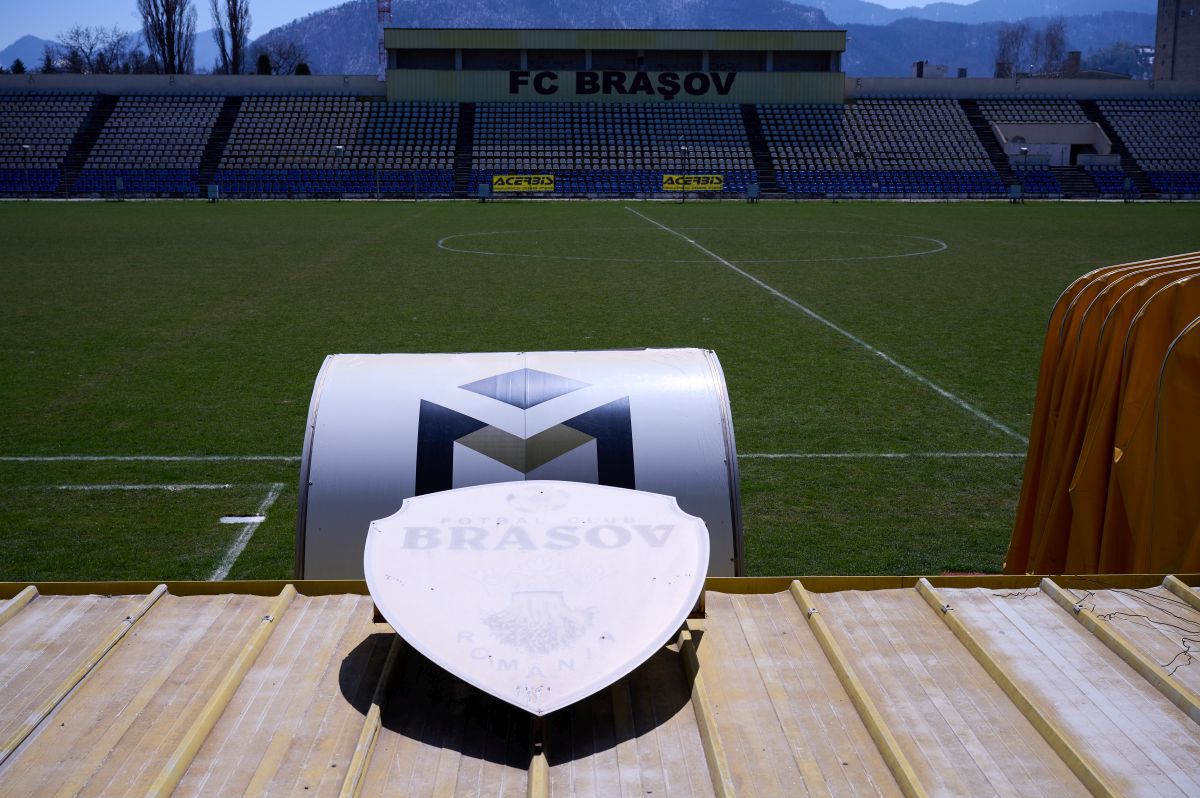 Uitați de „Tineretului” din Brașov! E bătrân! Și degradat!