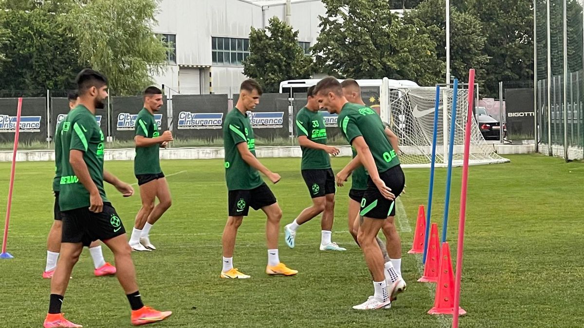 Cine a lipsit de la antrenamentul celor de la FCSB înaintea debutului în Conference League » Nou-venitul Dumiter n-a participat