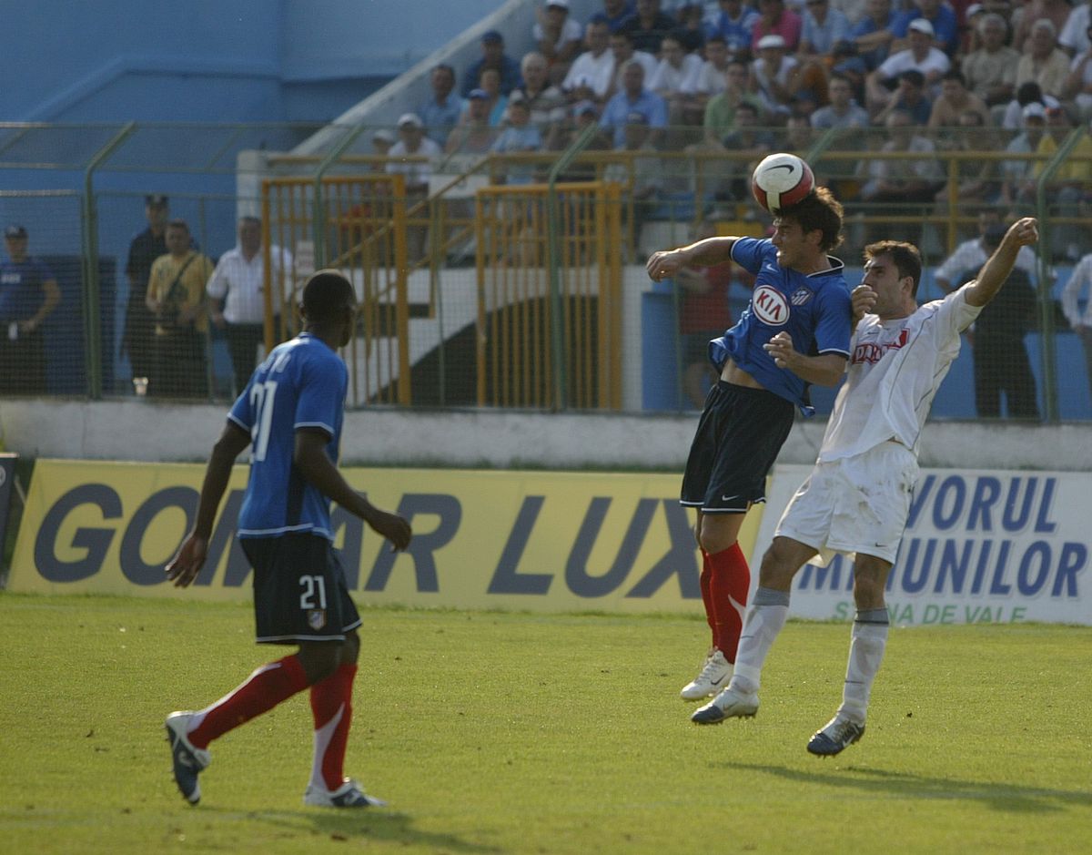„Aveam foame de rezultate” » 14 ani de la victoria Gloriei Bistrița cu Atletico Madrid: amintirile eroului partidei