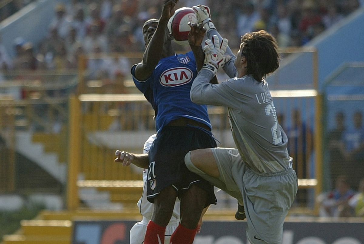 „Aveam foame de rezultate” » 14 ani de la victoria Gloriei Bistrița cu Atletico Madrid: amintirile eroului partidei