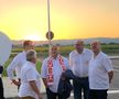 Premierul Ungariei a apărut cu fularul lui Sepsi la gât și a fost aplaudat de întreg stadionul  / Sursă foto: Iosif Popescu (GSP)