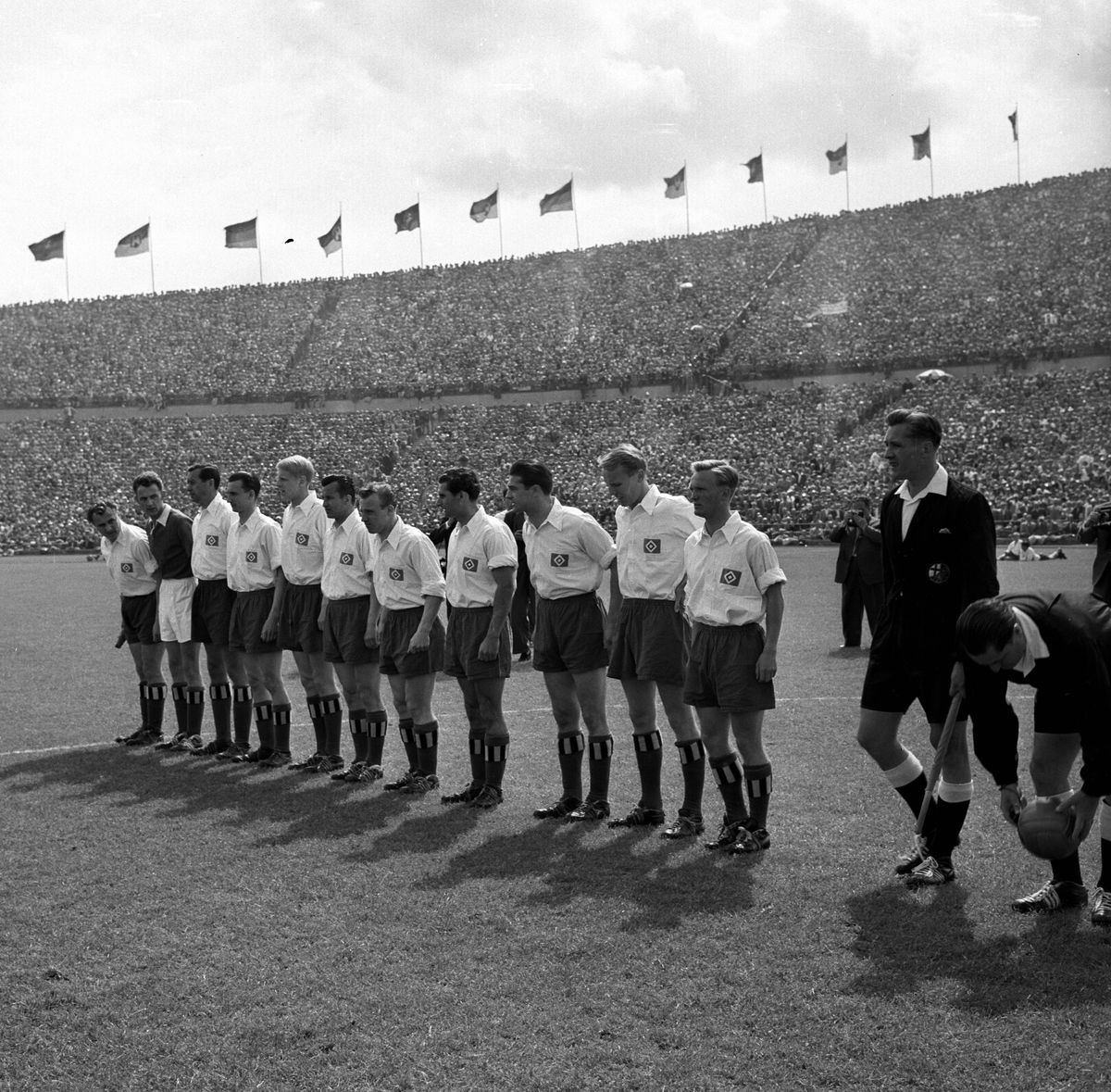 S-a stins marele Uwe Seeler, unul dintre cei mai faimoși atacanți din istoria fotbalului german