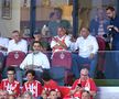 Premierul Ungariei a apărut cu fularul lui Sepsi la gât și a fost aplaudat de întreg stadionul  / Sursă foto: Raed Krishan(GSP)