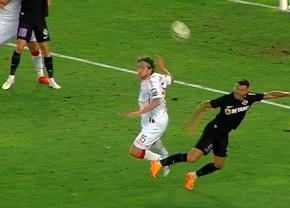 Două faze controversate în Saburtalo - FCSB » Penalty refuzat roș-albaștrilor
