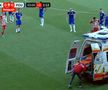 Scene uluitoare la Sepsi - FCU, primul meci al zilei din Superligă! Aproape să leșine de durere, fotbalistul n-a putut fi urcat în ambulanță dintr-un motiv incredibil