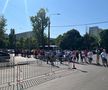 Scene uluitoare la Arena Națională: oameni rugați de MM Stoica să nu mai aștepte și să nu se mai așeze la coadă fiindcă nu mai ajung să intre în posesia unui bilet la derby