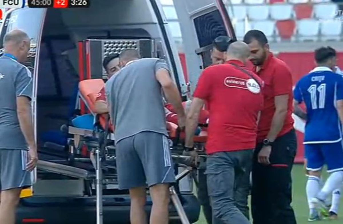 FOTO Matheus Mascarenhas, fault dur la Jonathan Rodriguez în Sepsi - FCU Craiova