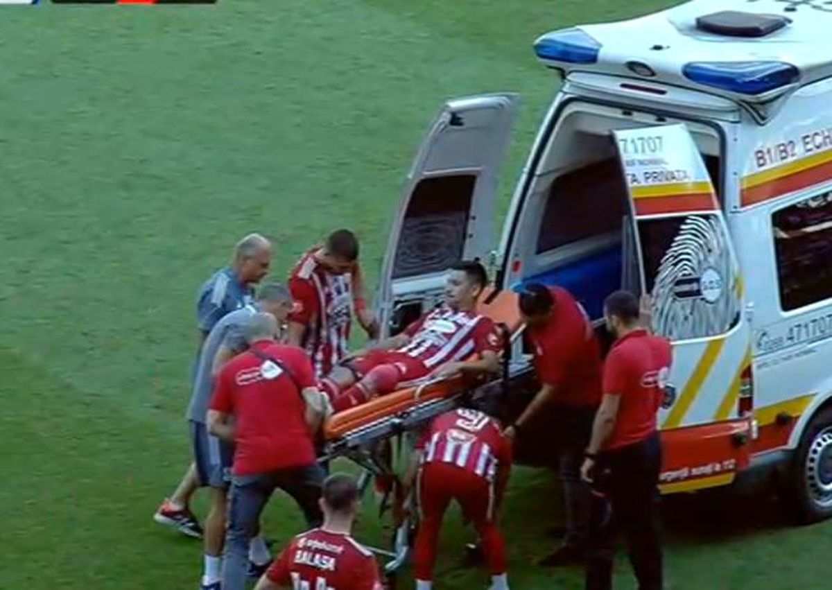 Scene uluitoare la Sepsi - FCU, primul meci al zilei din Superligă! Aproape să leșine de durere, fotbalistul n-a putut fi urcat în ambulanță dintr-un motiv incredibil