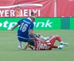 FOTO Matheus Mascarenhas, fault dur la Jonathan Rodriguez în Sepsi - FCU Craiova
