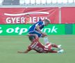 Scene uluitoare la Sepsi - FCU, primul meci al zilei din Superligă! Aproape să leșine de durere, fotbalistul n-a putut fi urcat în ambulanță dintr-un motiv incredibil