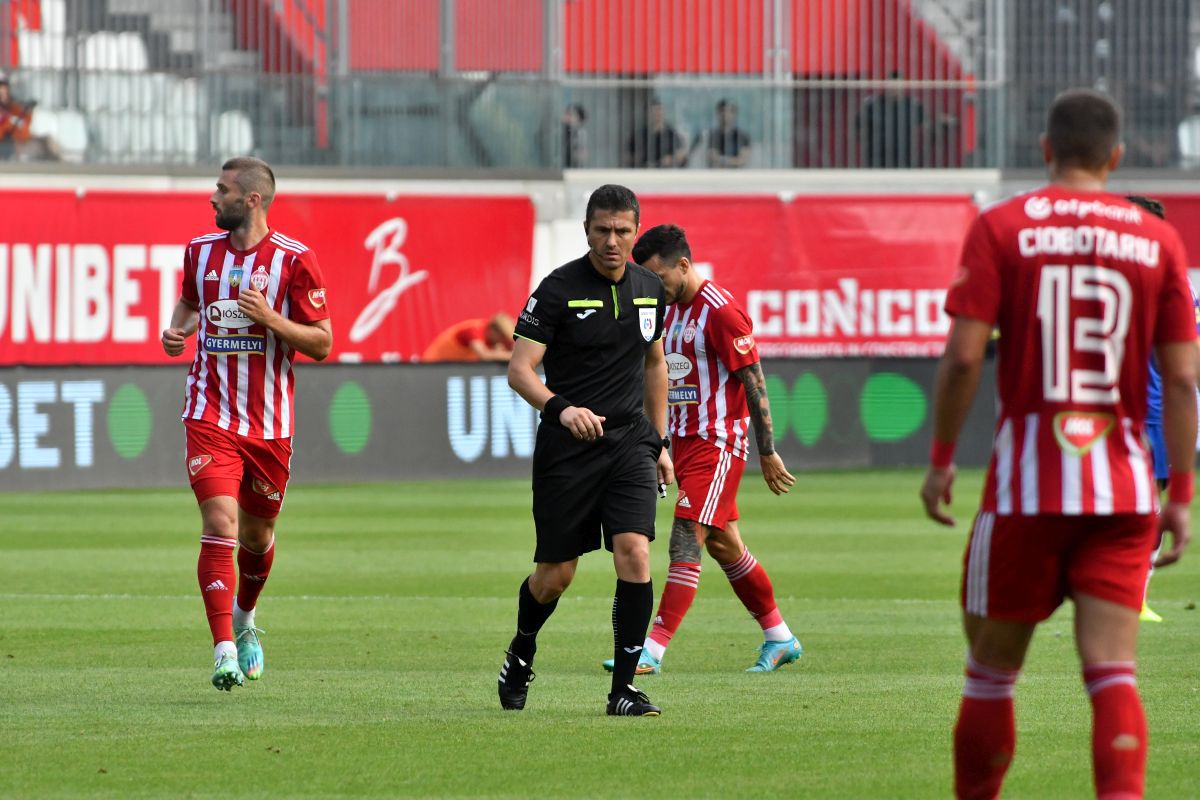 Dică, după debutul la FCU Craiova: „Nu e OK ce s-a întâmplat pe final”