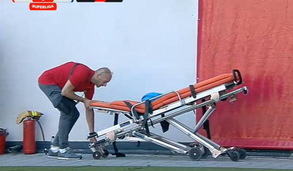 FOTO Matheus Mascarenhas, fault dur la Jonathan Rodriguez în Sepsi - FCU Craiova