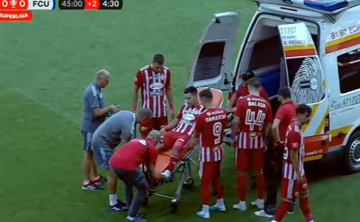 FOTO Matheus Mascarenhas, fault dur la Jonathan Rodriguez în Sepsi - FCU Craiova