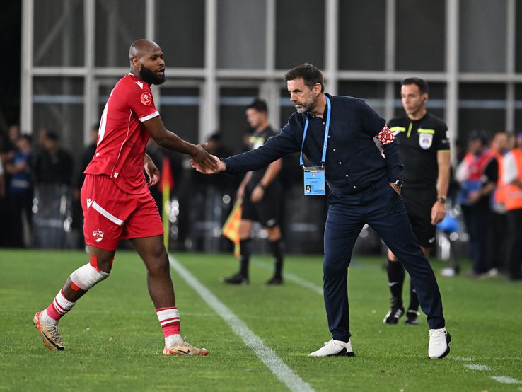 Dinamo - Petrolul. Sursă foto: sportpictures.eu