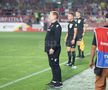 Neil Lennon în timpul meciului Rapid - CFR Cluj. FOTO: Ionuț Iordache (GSP)