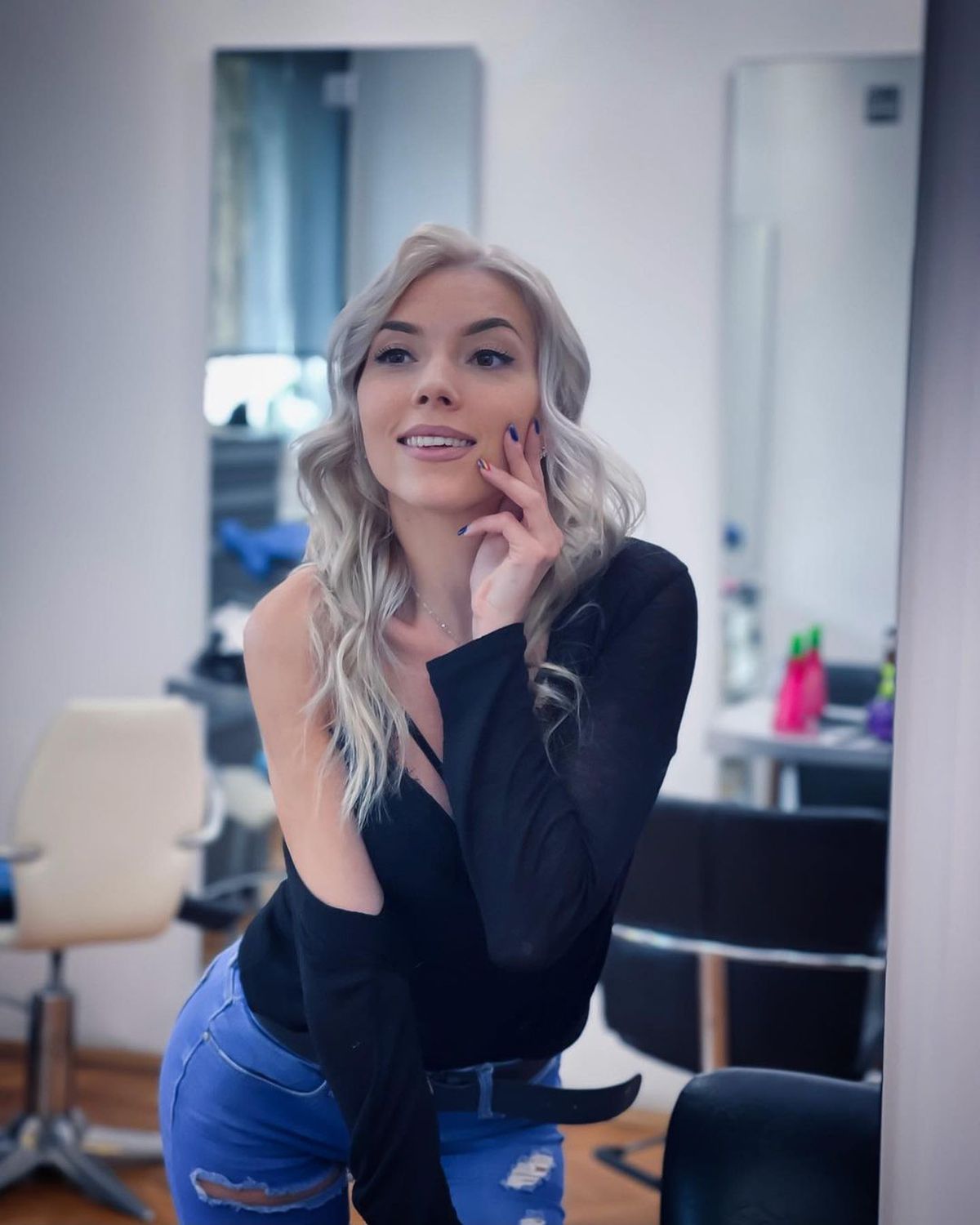 Bernadette Szocs a atras toate privirile la Ateneu: „Sursă de inspirație”