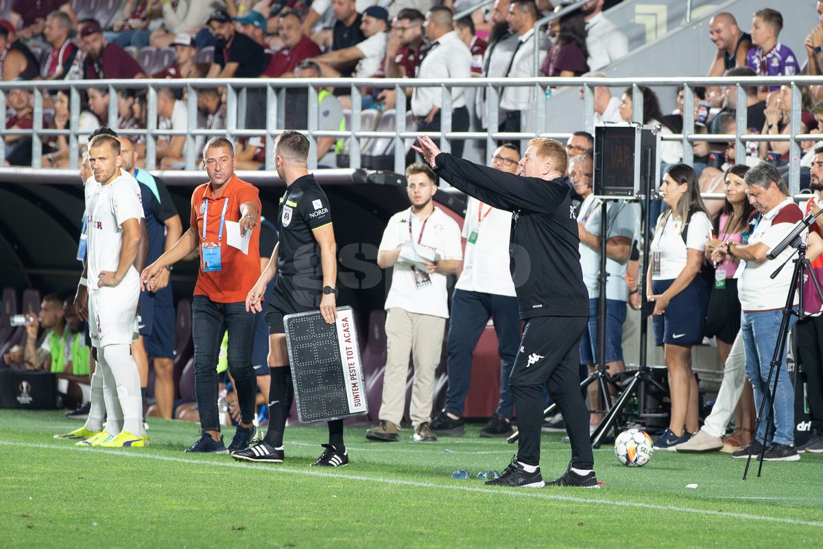 Neil Lennon - Rapid - CFR Cluj