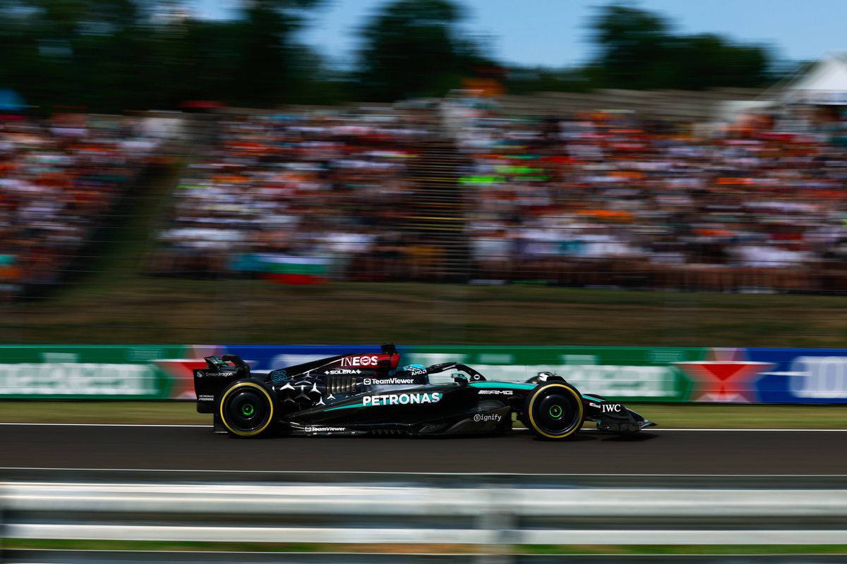 Cea mai controversată cursă a sezonului din Formula 1! I-a cedat locul pentru victorie după un ordin intern + incident ca în 2021 între Hamilton și Verstappen