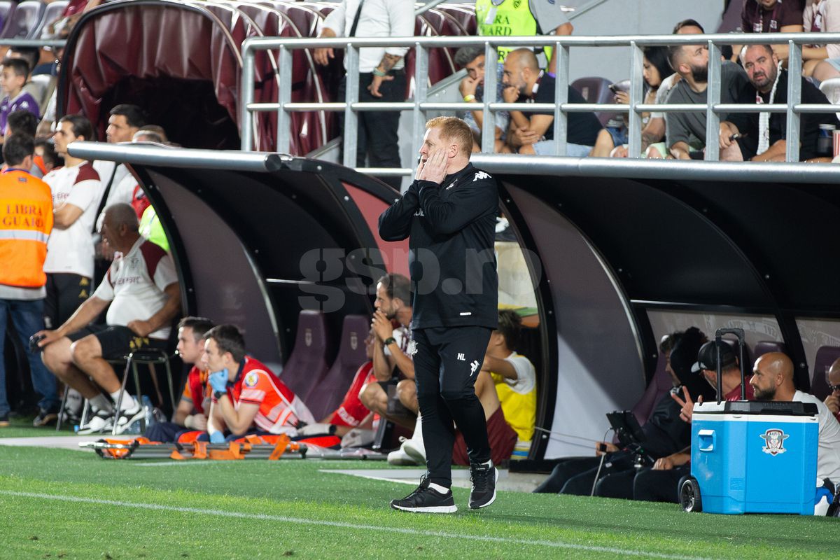 Neil Lennon - Rapid - CFR Cluj