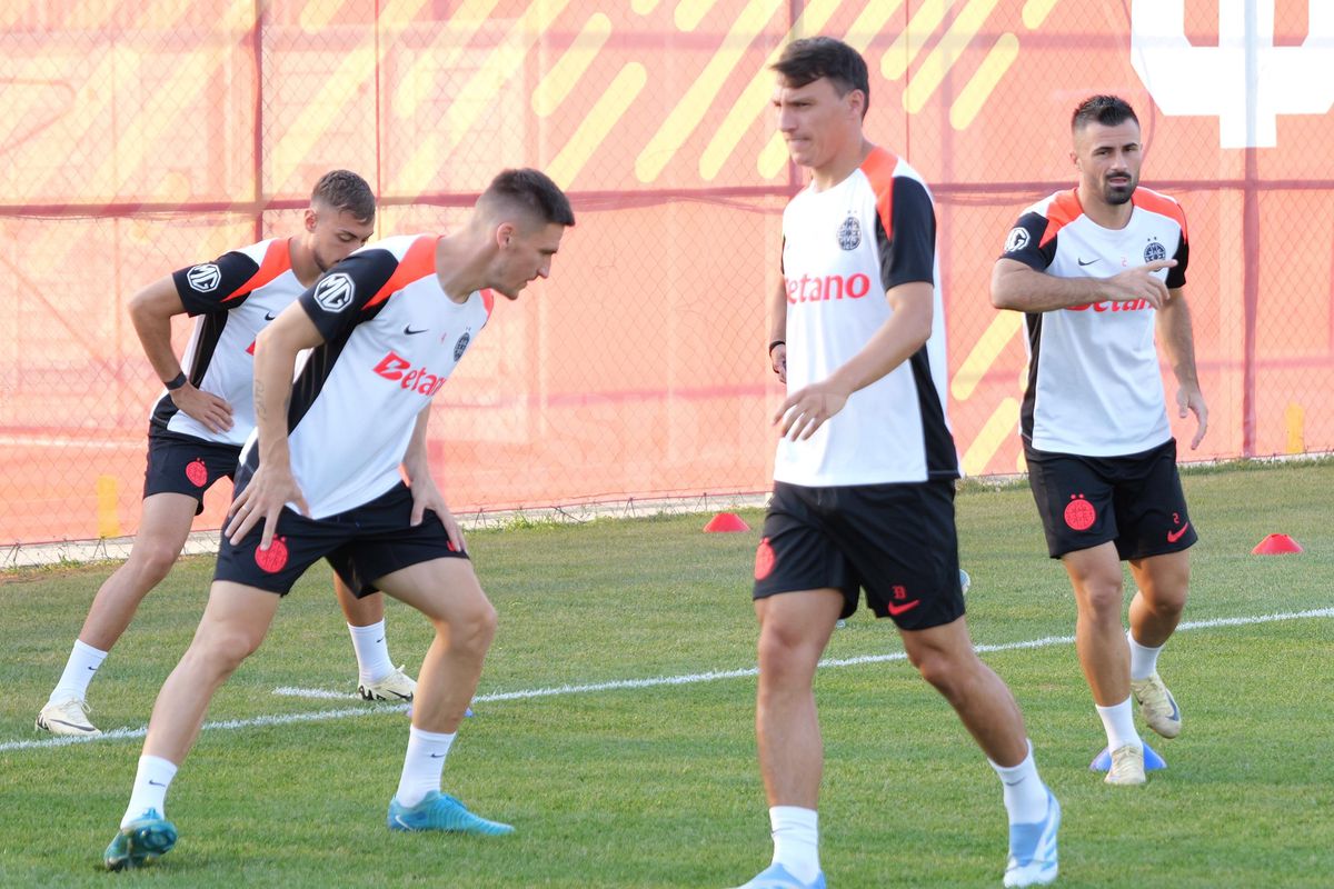 FCSB, antrenament înainte de meciul cu Shkendija // foto: Andrei Furnigă