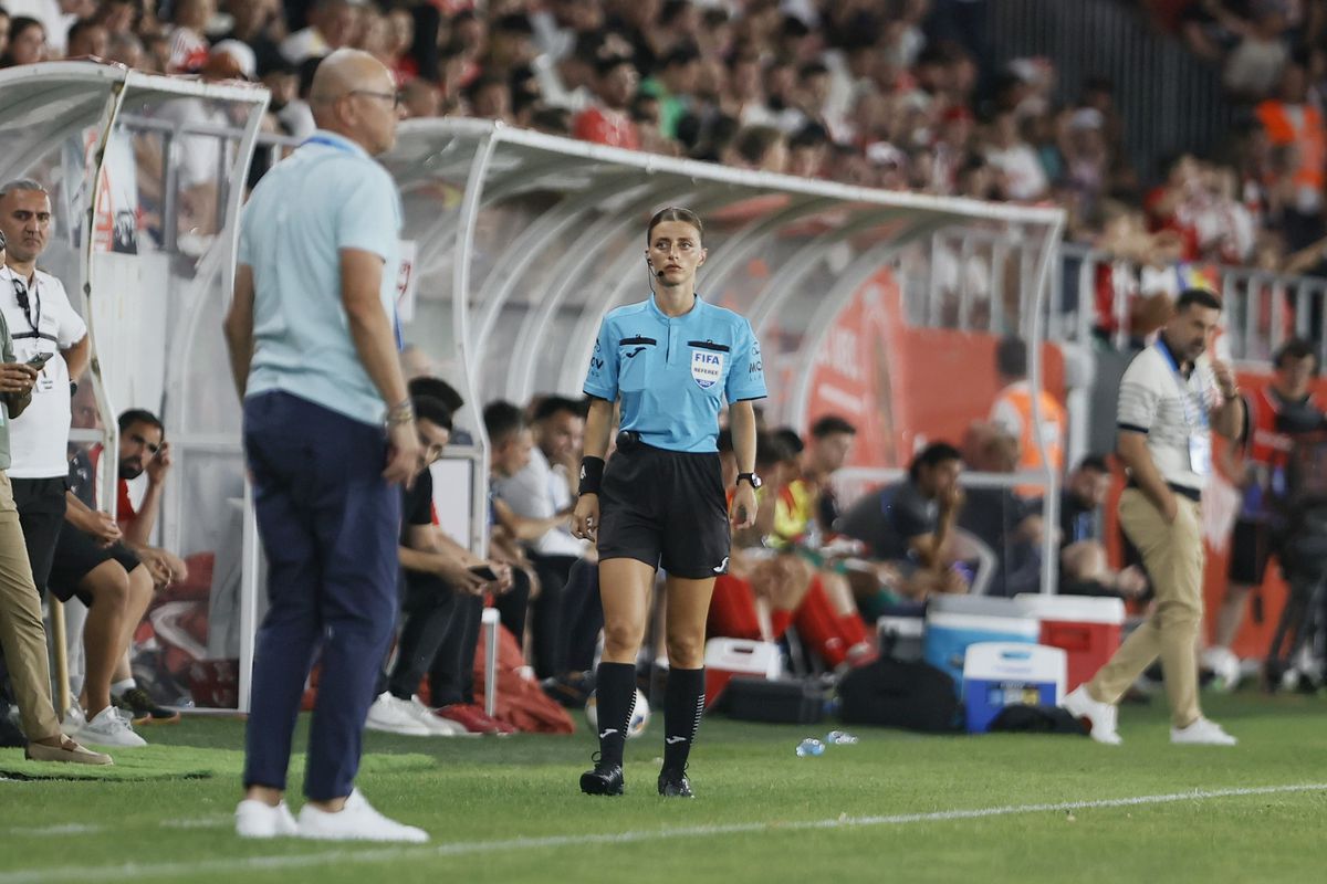 Costel Orac o analizează pe Dinamo și nu menajează un fotbalist: „Dacă nu s-a impus până acum, mi-e greu să cred că va reuși”