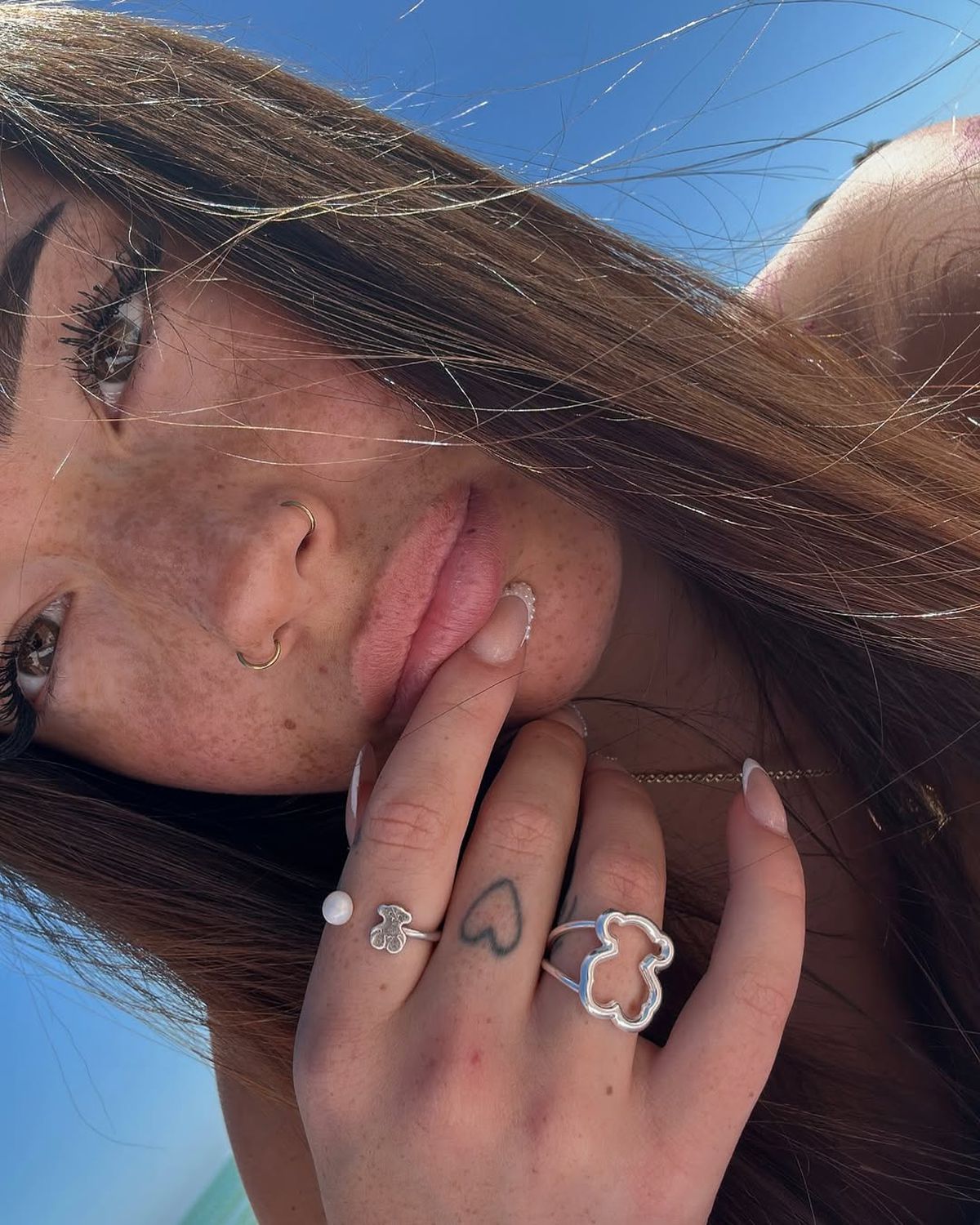 Echipamentele unui club cu tradiție au devenit virale peste noapte » Nepoata „a driblat” algoritmii