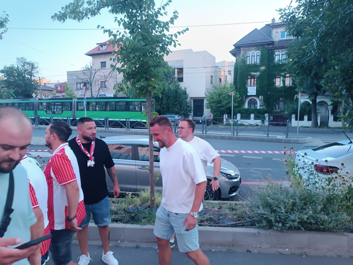 Vizită surpriză la Dinamo - Botoșani » „Călăul” din derby-urile cu FCSB a fost invitatul lui Andrei Nicolescu